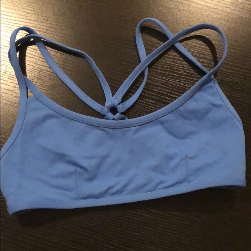 Lululemon sports bra